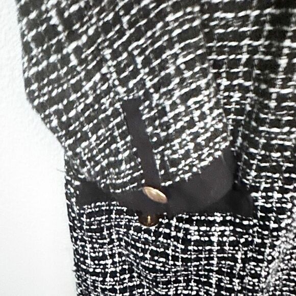 ZARA | TRF Collection Black White Tweed Shift Dress Gold Buttons Mini | Medium - Picture 10 of 16